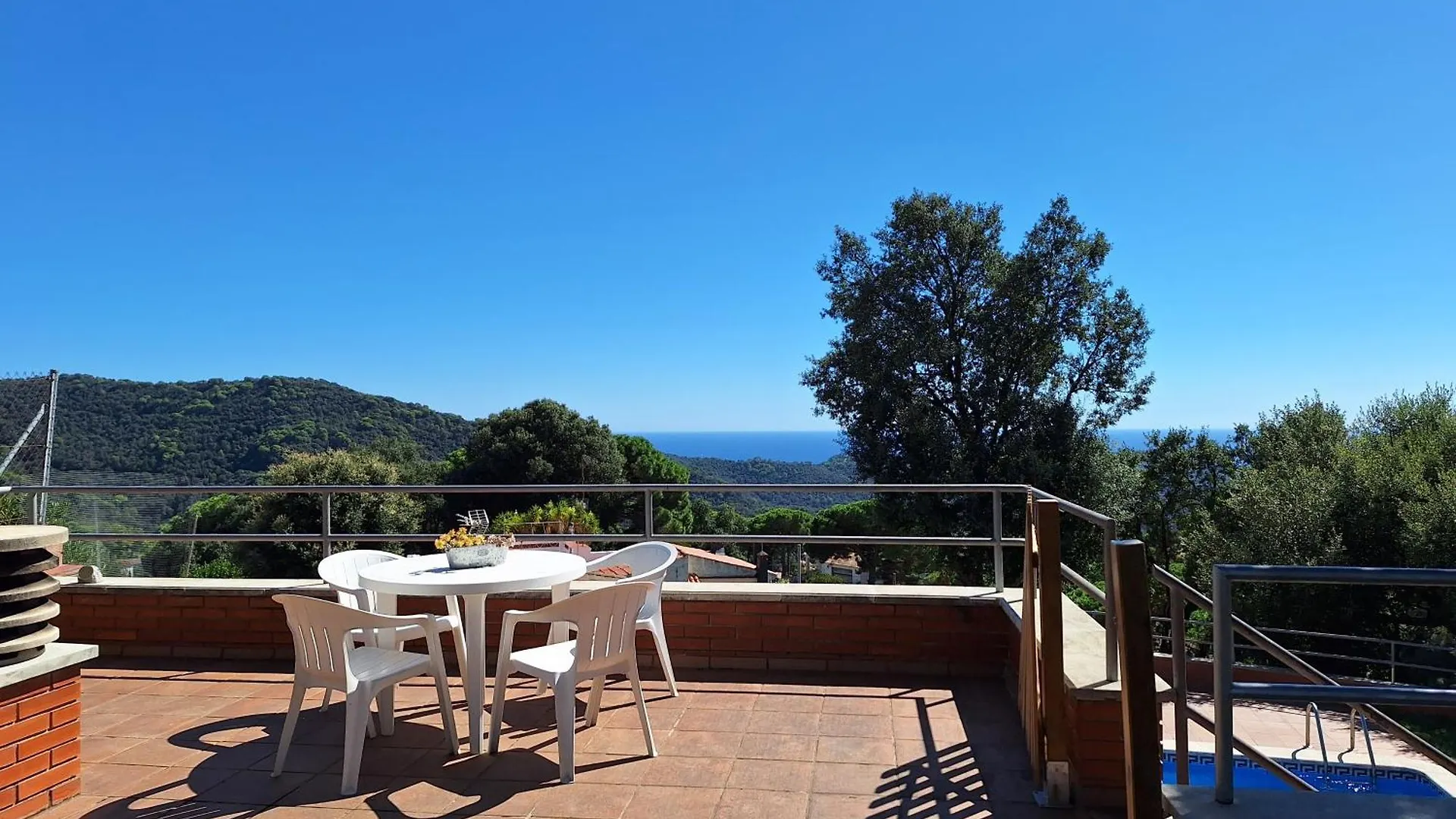 Holiday home Casa Roure-4Br-Piscina Privada-Bbq-Vistas Mar-Ping Pong Villa Sant Cebria de Vallalta